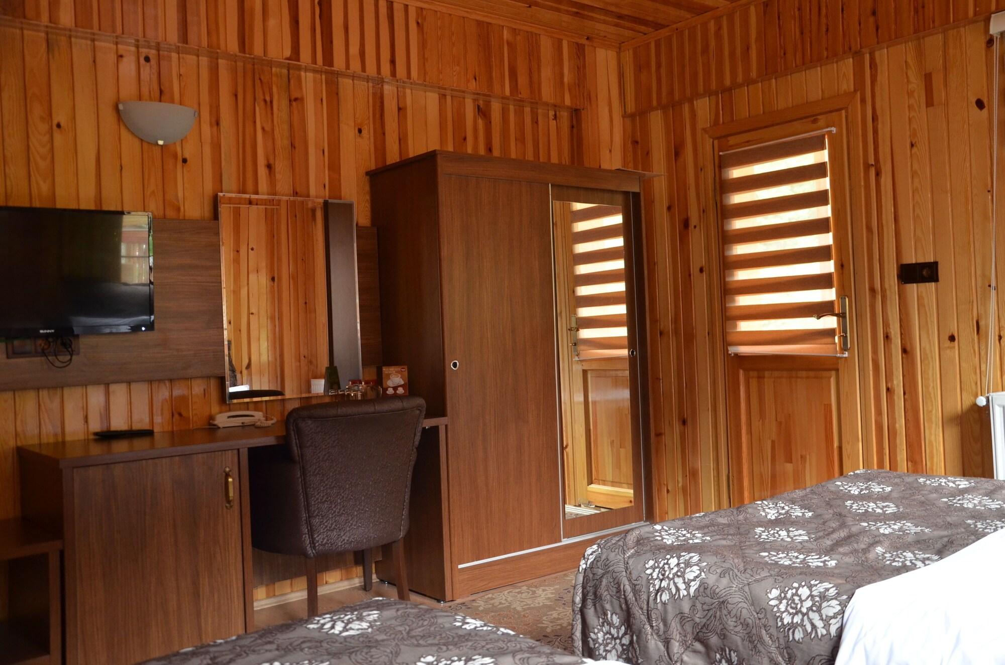 Goblec Hotel & Bungalow อูซุนกอล ภายนอก รูปภาพ