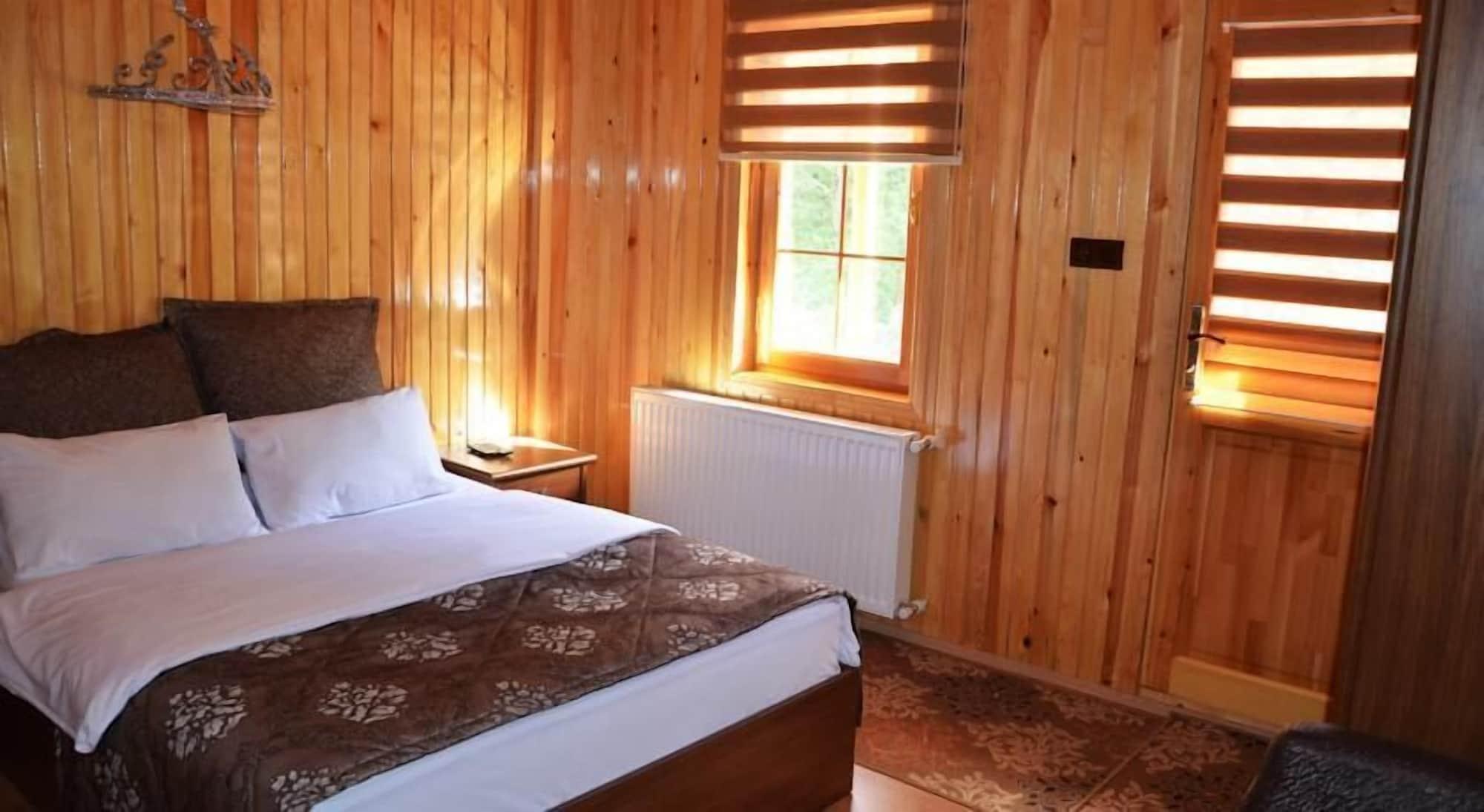Goblec Hotel & Bungalow อูซุนกอล ภายนอก รูปภาพ