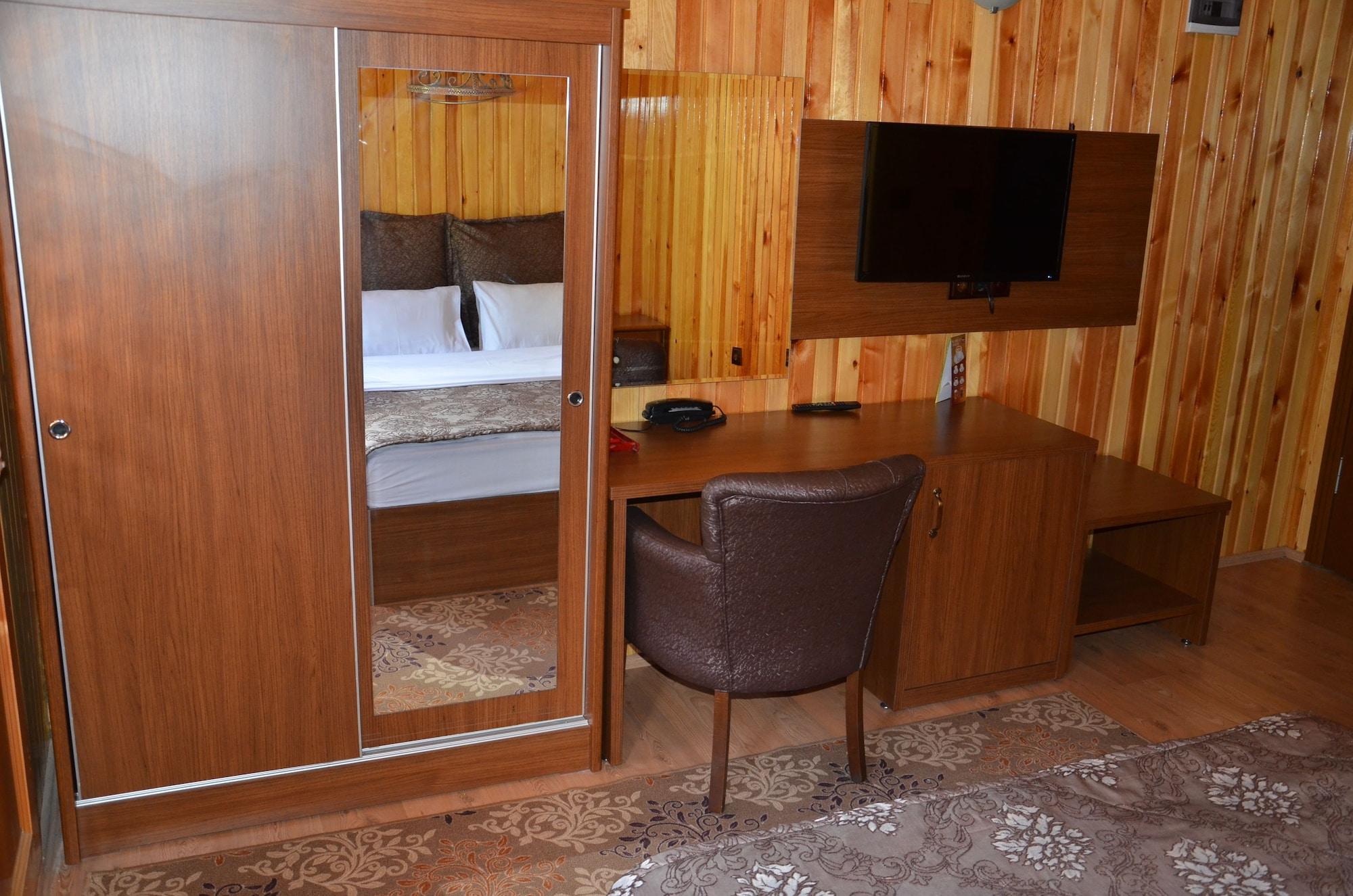 Goblec Hotel & Bungalow อูซุนกอล ภายนอก รูปภาพ