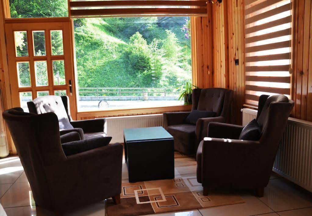 Goblec Hotel & Bungalow อูซุนกอล ภายนอก รูปภาพ