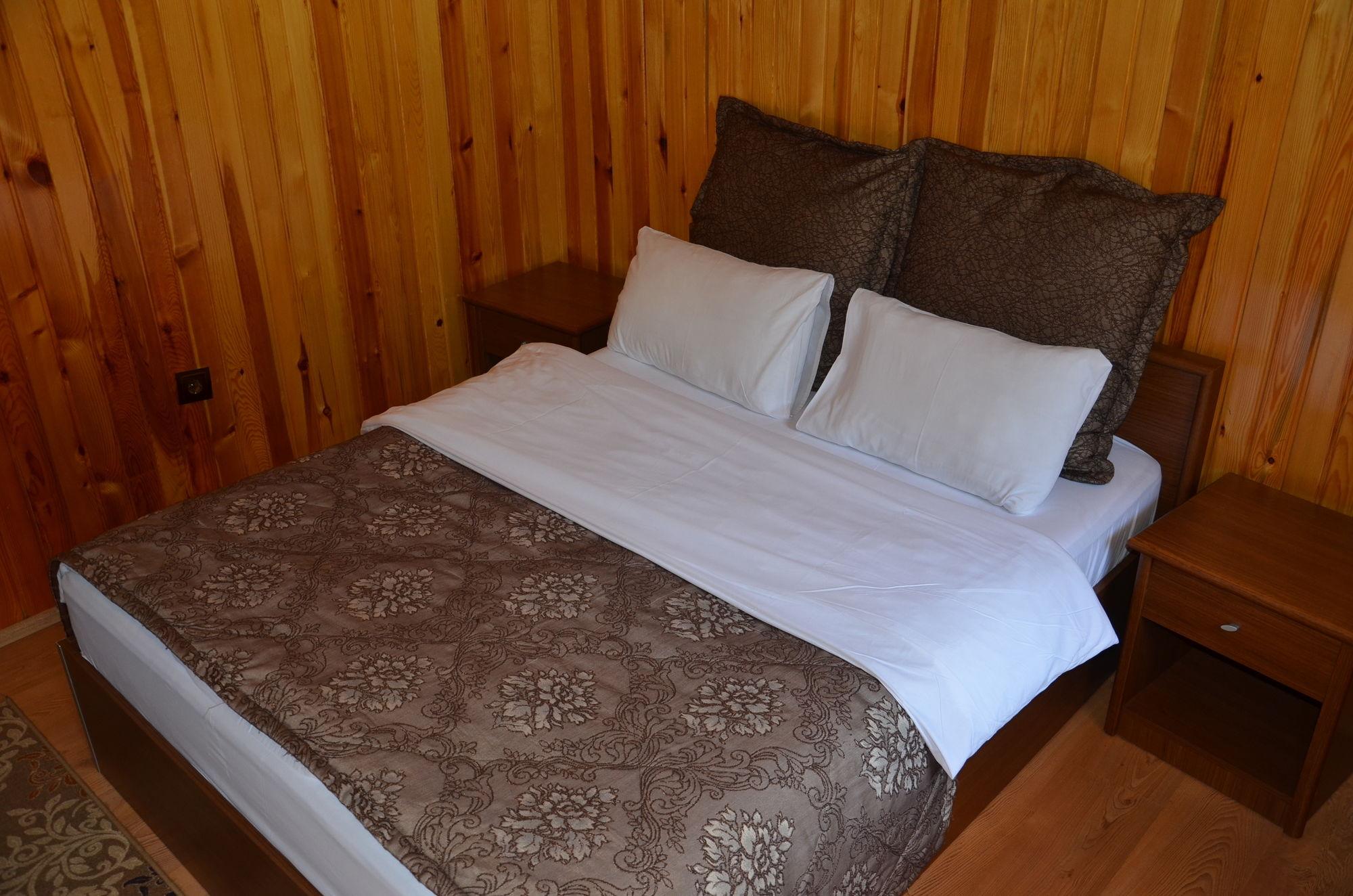 Goblec Hotel & Bungalow อูซุนกอล ภายนอก รูปภาพ